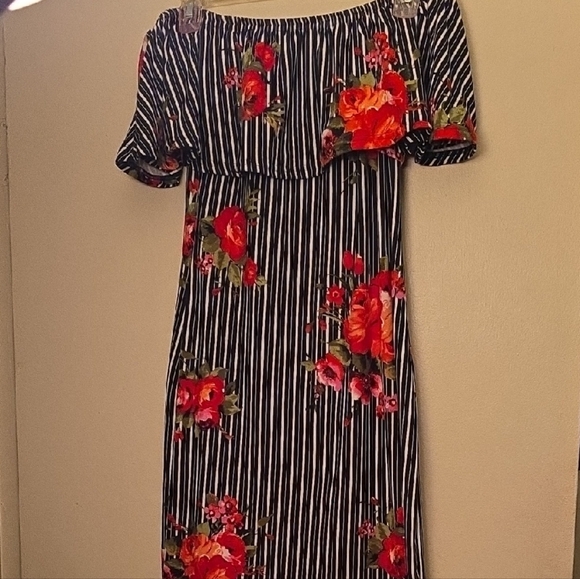 Floral Off-Shoulder Striped Dress - Picture 1 of 2